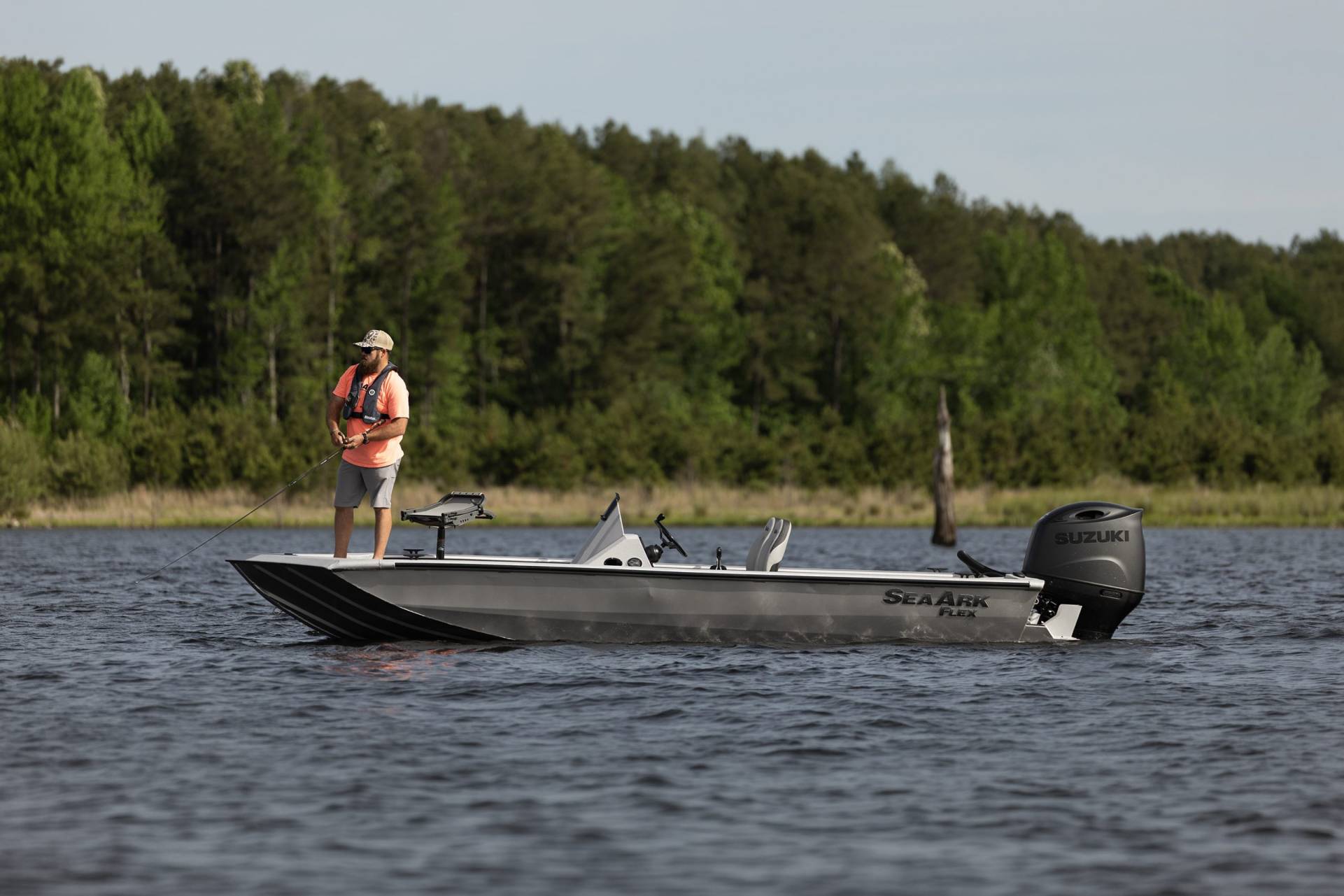 Explore the 2026 Flex 19 Pro | SeaArk Boats